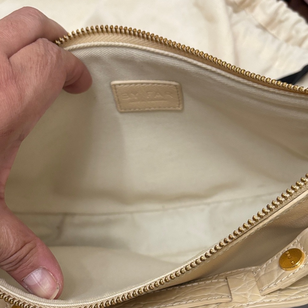 BY FAR Cream Leather Shoulder Bag - Picture 7 of 9